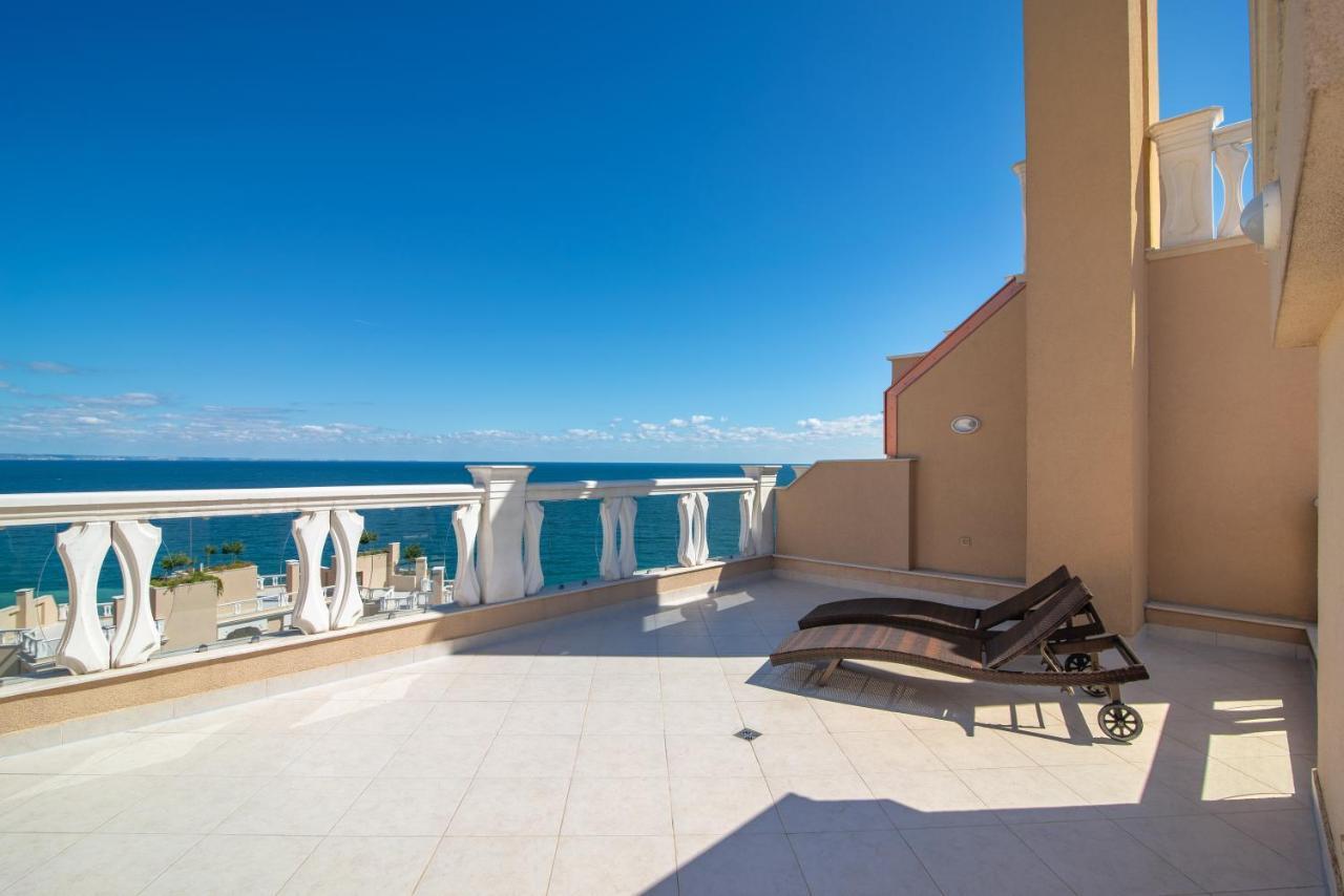 La Mer Residence Golden Sands Exterior photo